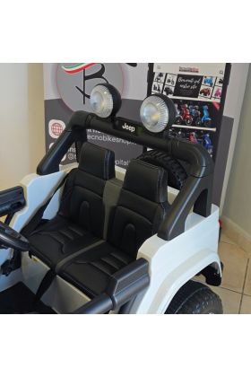 Auto Elettrica per Bambini JEEP FIAT Wrangler RUBICON 12V Mp3-Bianco  (Espositiva)